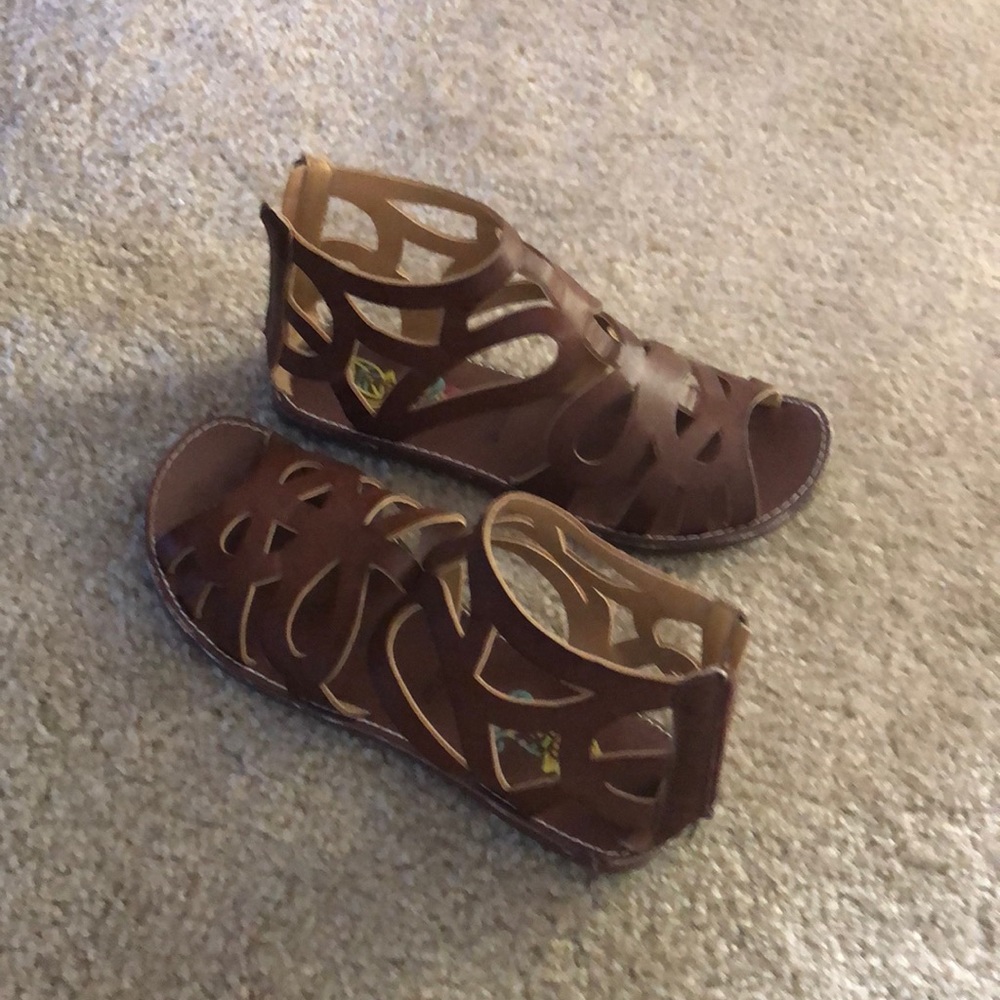 Girls gladiator sandals